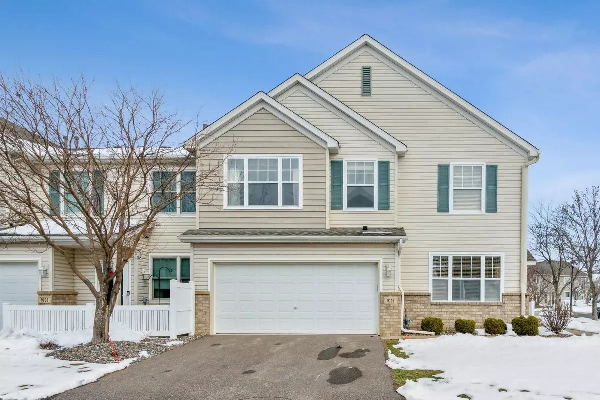 Maple Grove, MN 55311,9101 Holly LN N