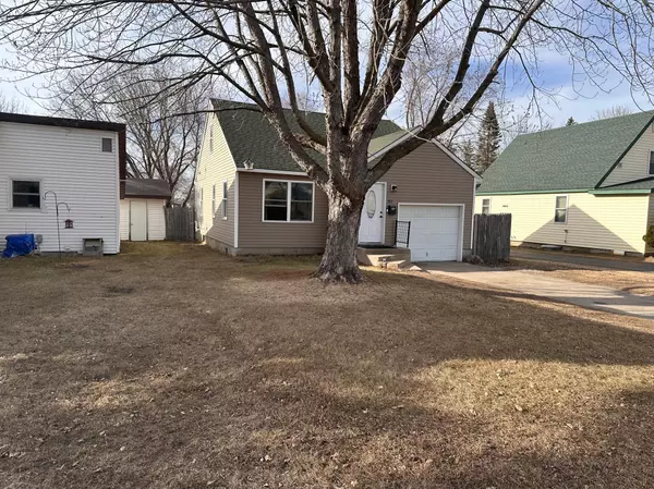 Wadena, MN 56482,307 1st ST NW