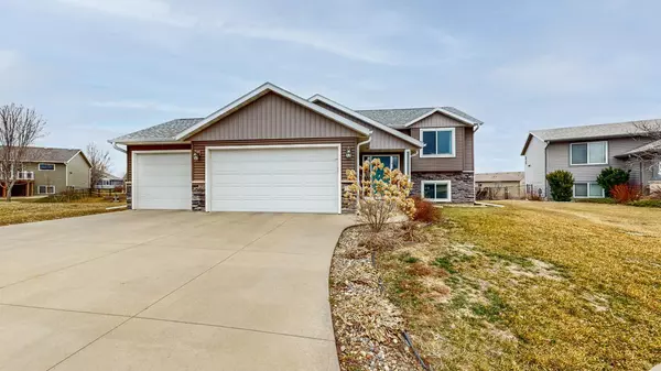 Rochester, MN 55904,3122 Tamarack LN SE