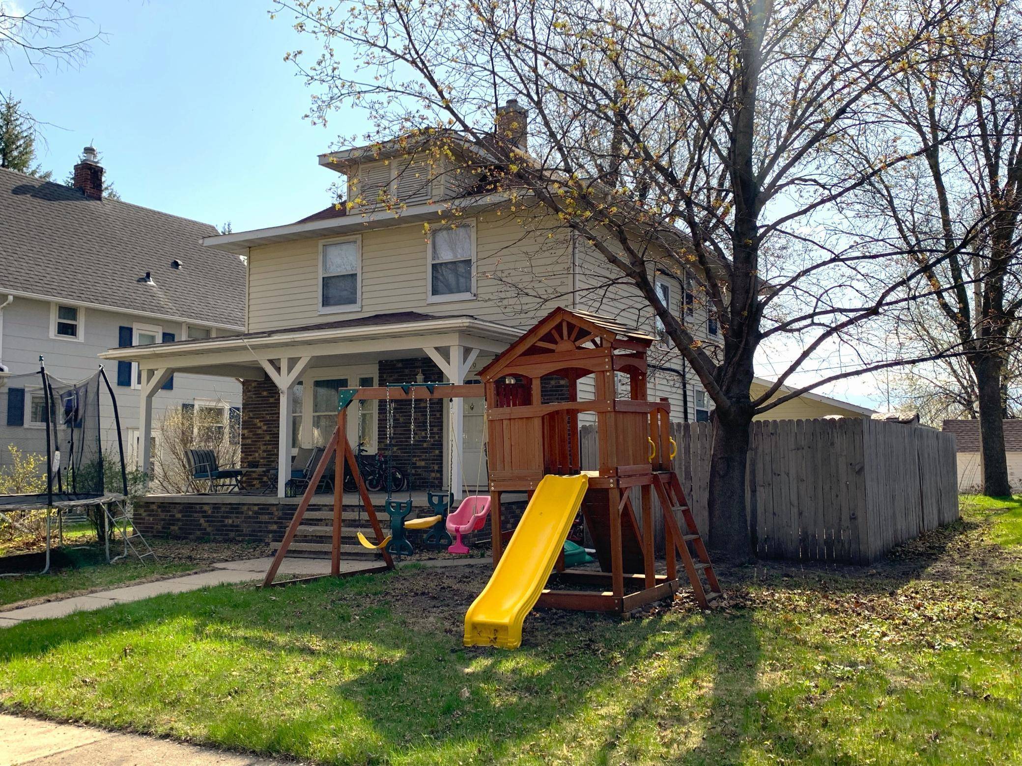 409 N 3rd ST, Montevideo, MN 56265