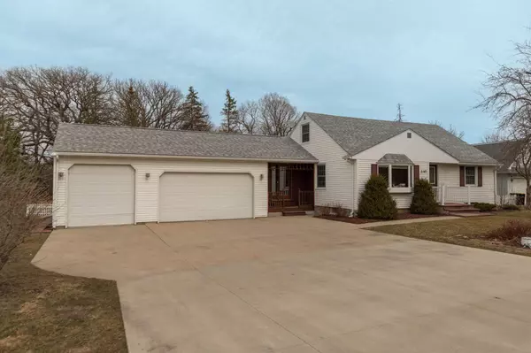 Rochester, MN 55904,2147 Pinewood RD SE