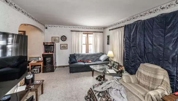 New Prague, MN 56071,111 Pershing AVE N