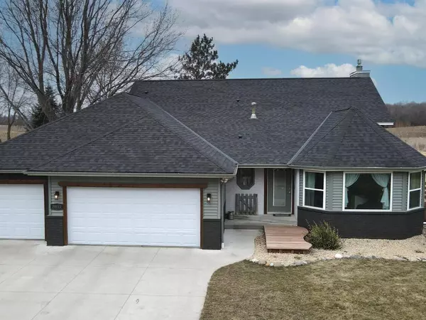 20213 Abilene LN,  Corcoran,  MN 55340