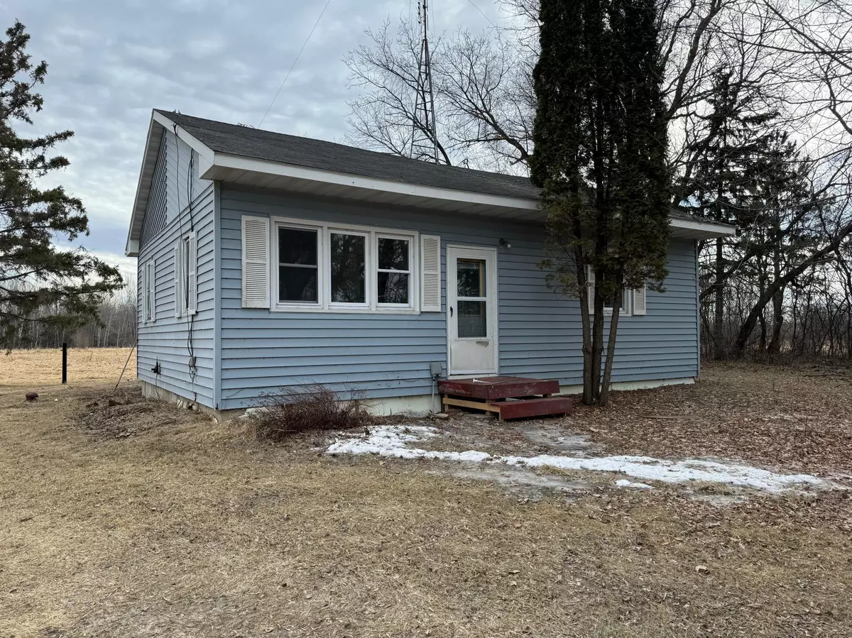 Warroad, MN 56763,58342 County Road 12