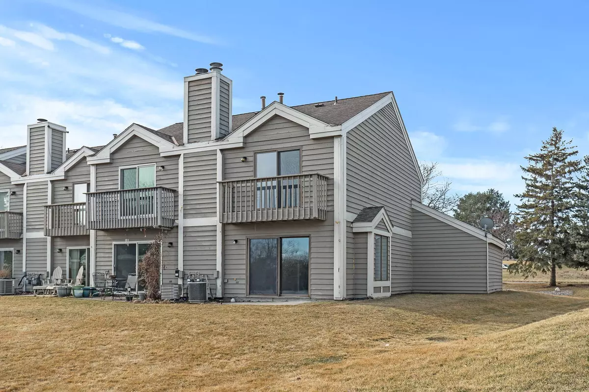 Eagan, MN 55121,3070 Shields DR #101