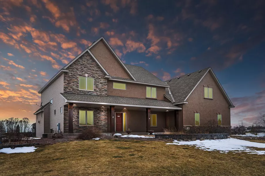 15880 Saint Andrews LN, Ramsey, MN 55303