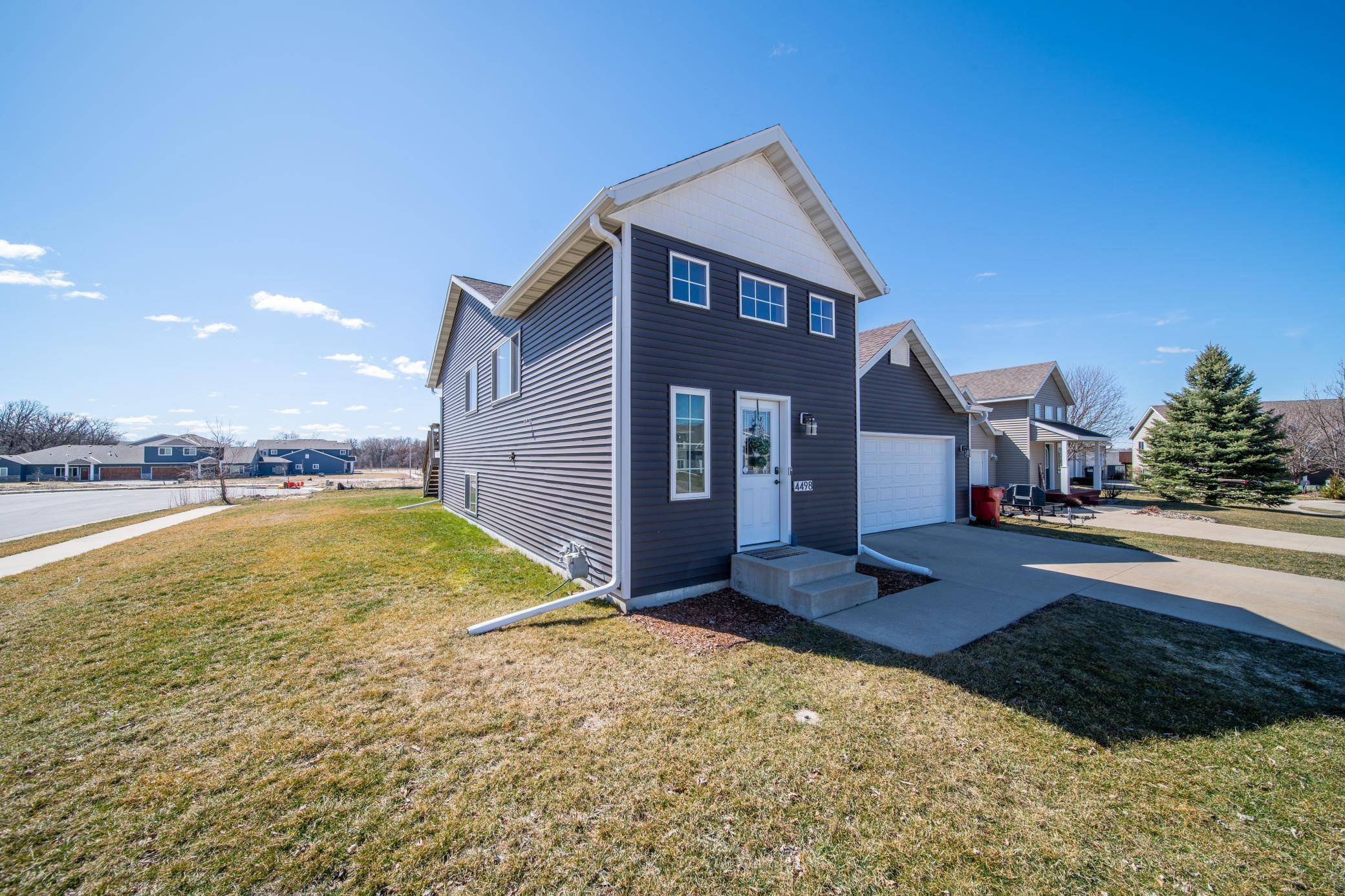 4498 Starling LN SE, Rochester, MN 55904