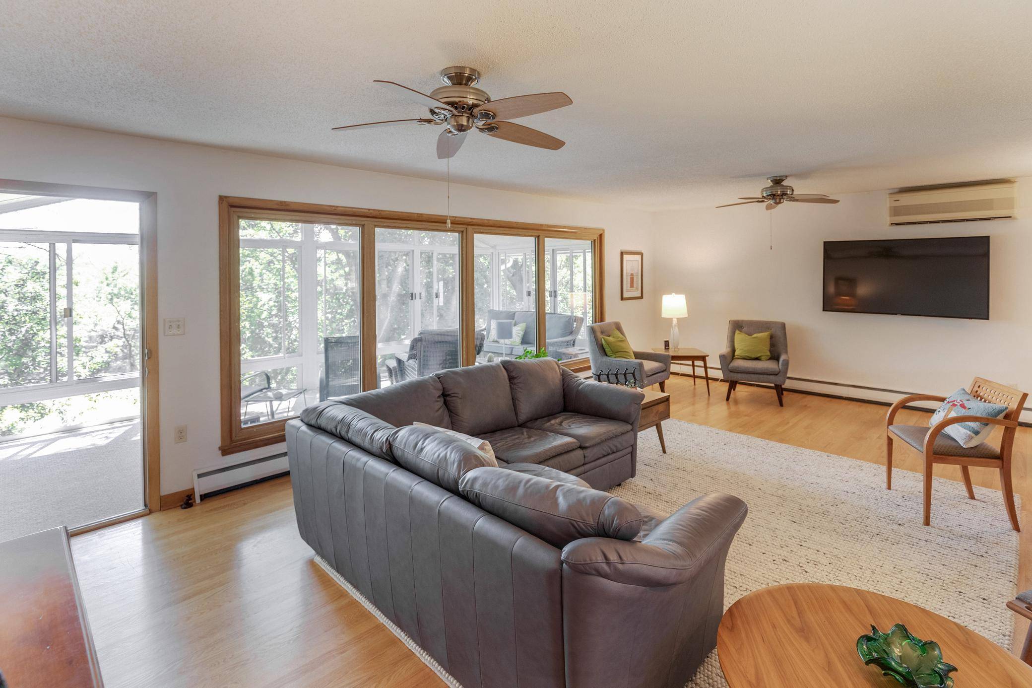 Brainerd, MN 56401,15148 Riverside DR