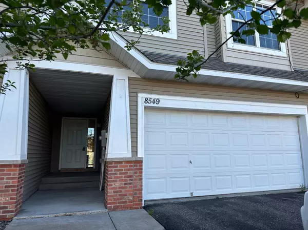 8549 Gateway CIR, Monticello, MN 55362