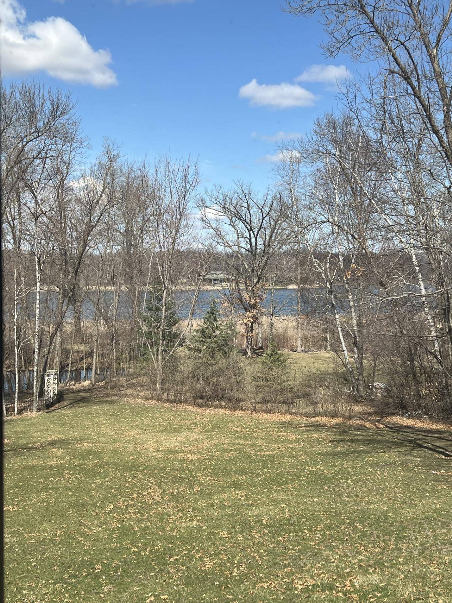 Cambridge, MN 55008,33332 Lakeshore DR NE