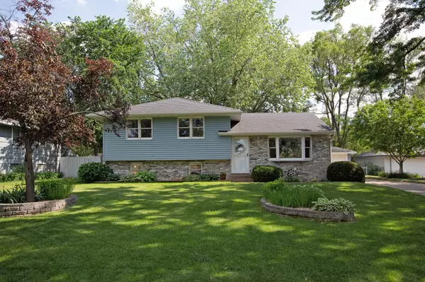 New Brighton, MN 55112,1983 Sunnyside TER