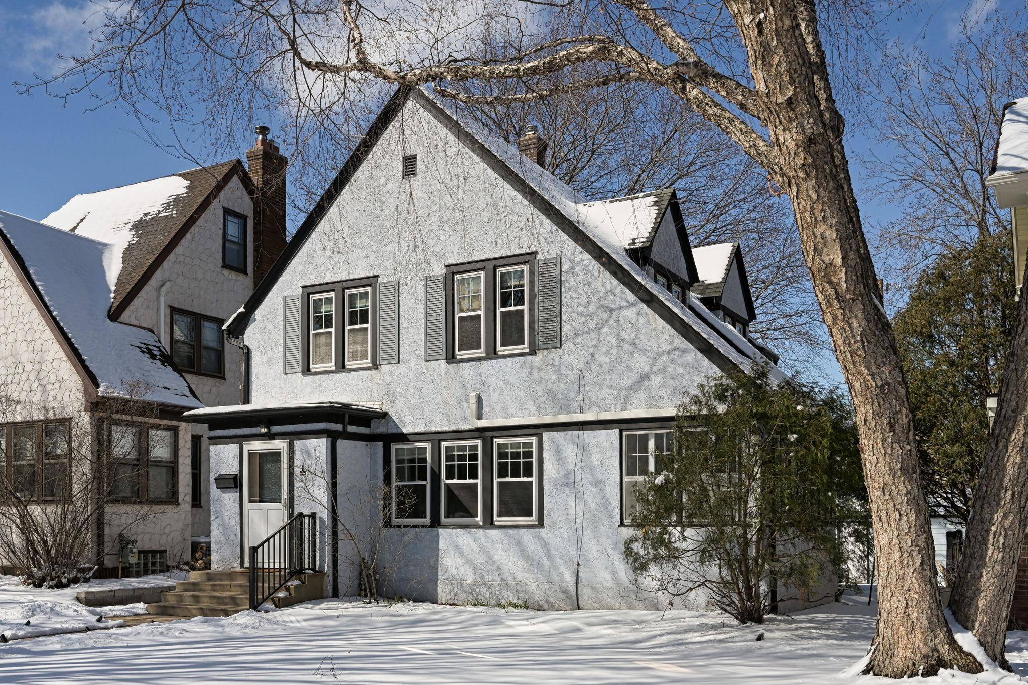 1841 Berkeley AVE, Saint Paul, MN 55105
