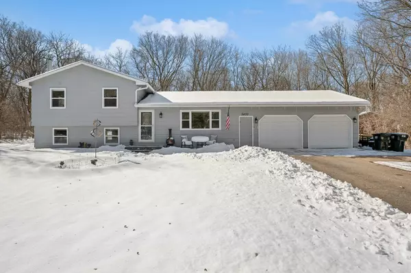 5430 164th LN NW,  Ramsey,  MN 55303