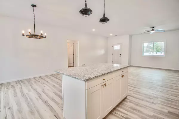 Little Falls, MN 56345,14755 Ryan ST