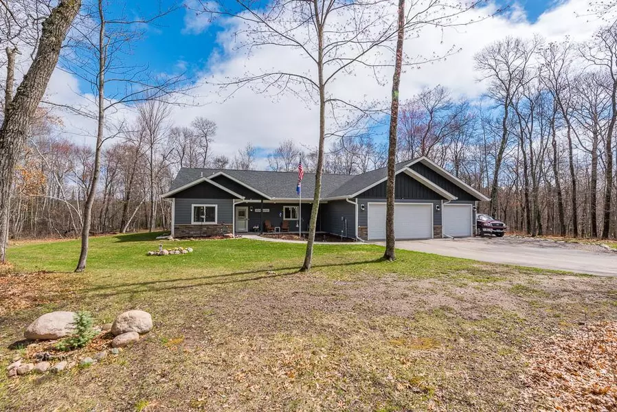 30692 Arapaho CIR, Breezy Point, MN 56472