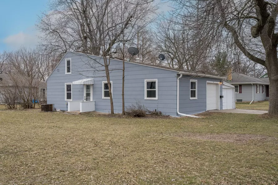 345 N 4th ST, Le Sueur, MN 56058