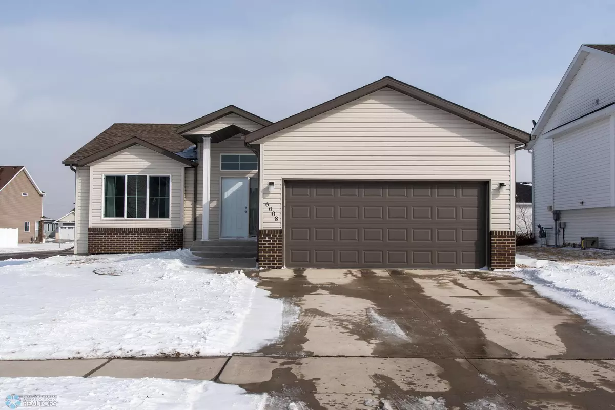 Fargo, ND 58104,6008 59th ST S