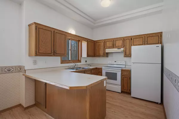 Cambridge Twp, MN 55008,1621 352nd AVE NE