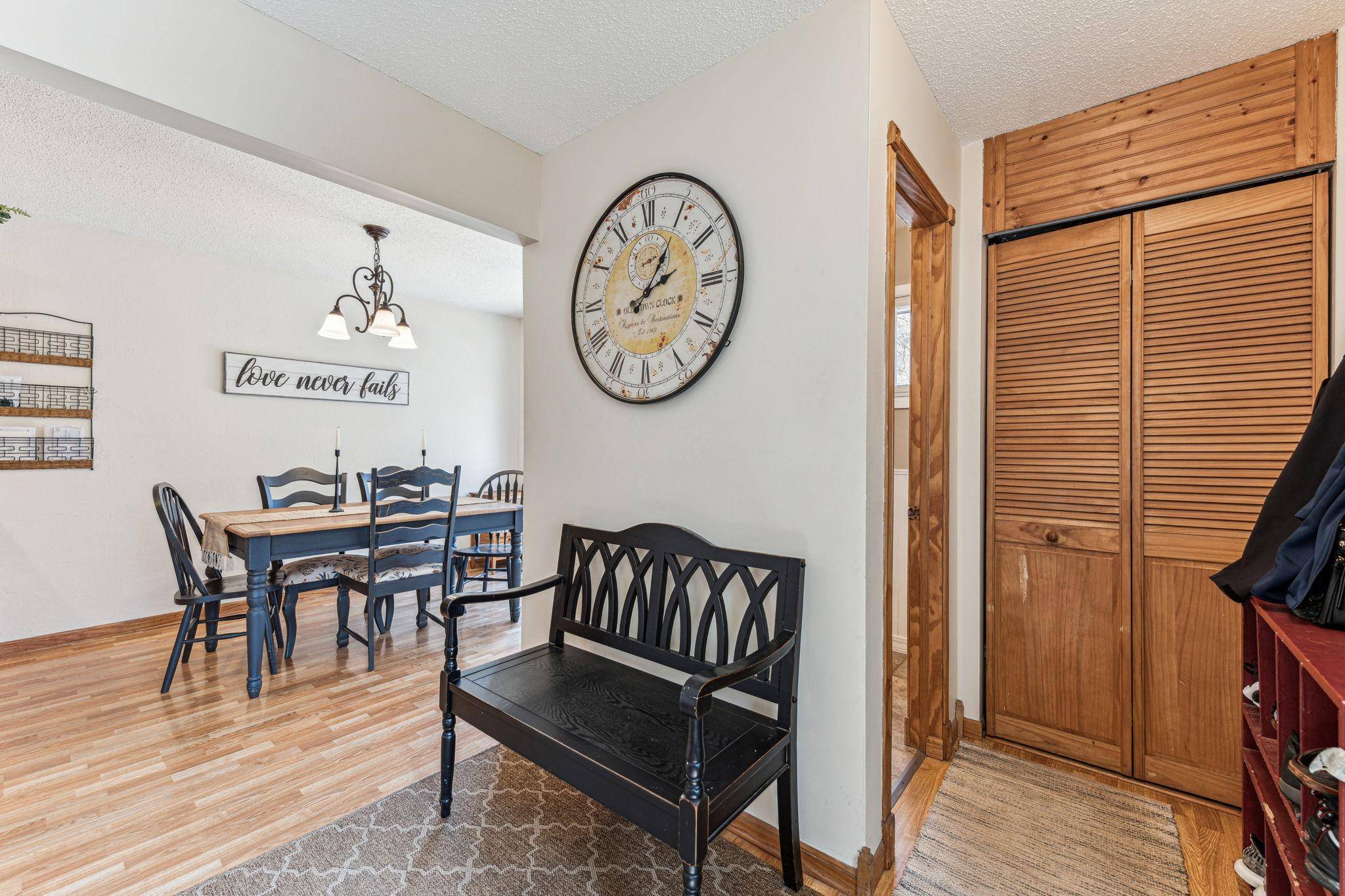 Eagan, MN 55122,3476 Greenwood CT S