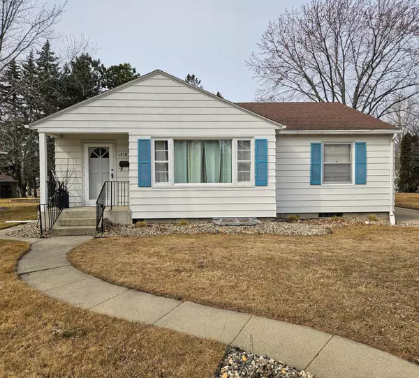 1318 Elm ST, Alexandria, MN 56308