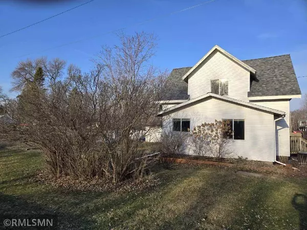 East Chain Twp, MN 56031,500 254th AVE