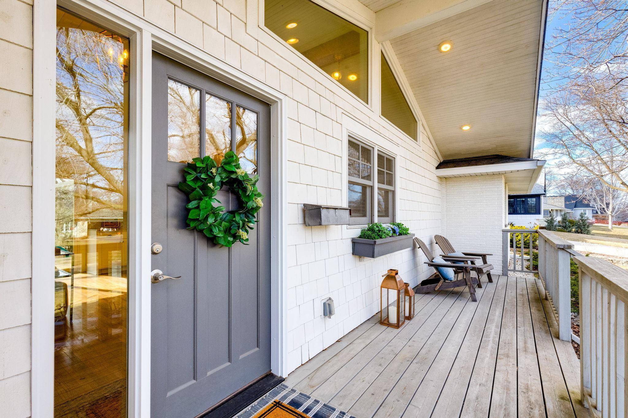 Edina, MN 55436,5532 Chantrey RD