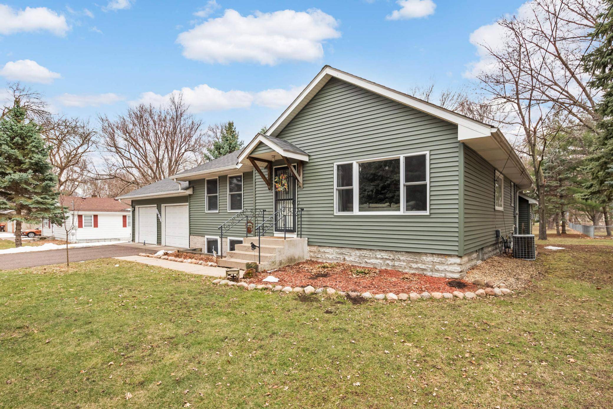 Oakdale, MN 55128,1612 Goodview AVE N