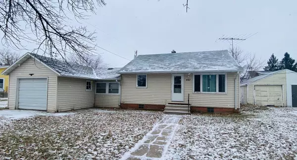 407 W Garfield AVE, Mahnomen, MN 56557