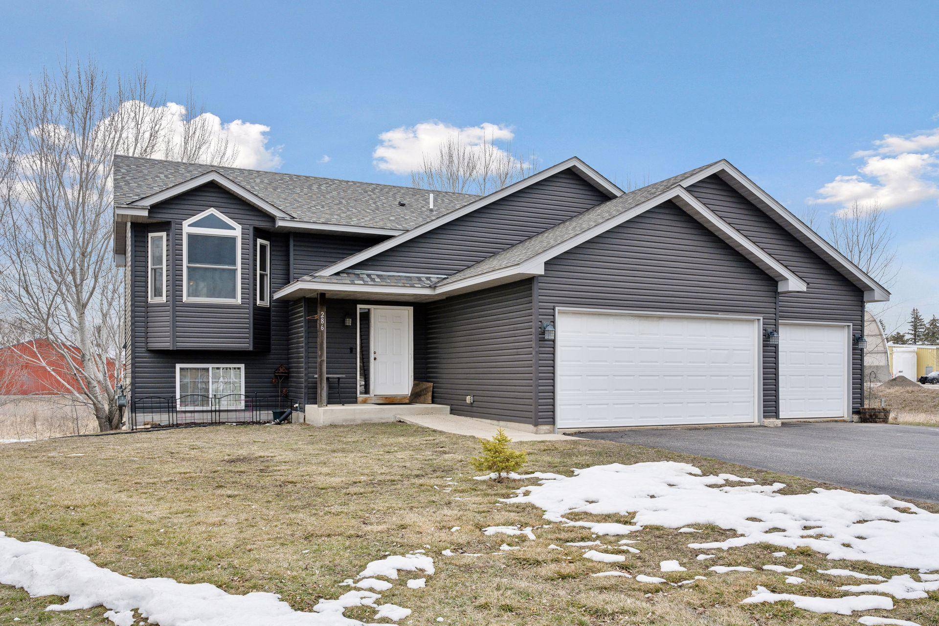 286 Waverland CT, Waverly, MN 55390