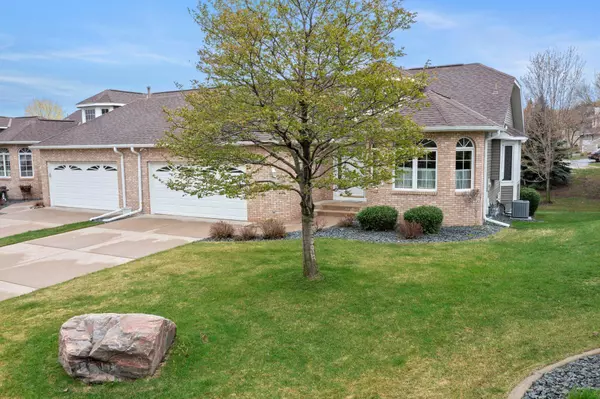 New Brighton, MN 55112,2951 Linden DR