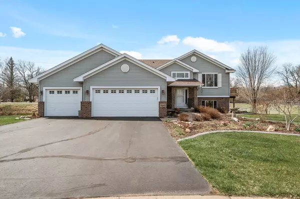 17516 Grant CT NW, Elk River, MN 55330