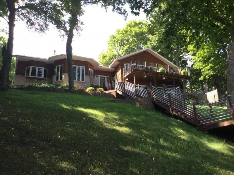 Detroit Lakes, MN 56501,14473 Barnes DR