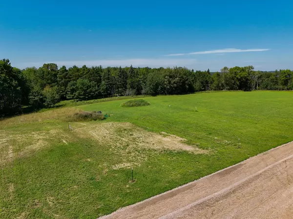 Frazee, MN 56544,37577 470th St #02