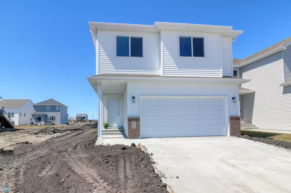 2588 Fulton LOOP S, Fargo, ND 58104