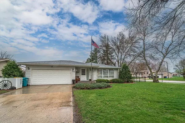 Owatonna, MN 55060,308 Hilltop AVE