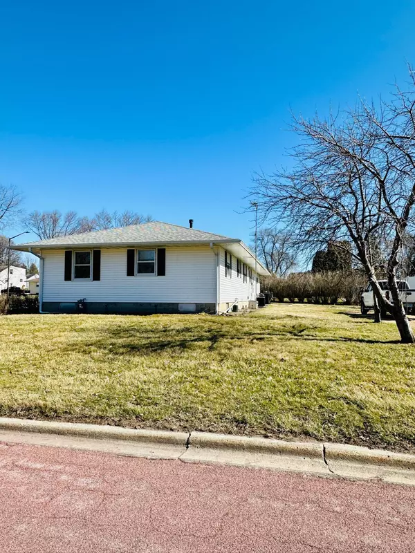 Saint James, MN 56081,500 10th ST S