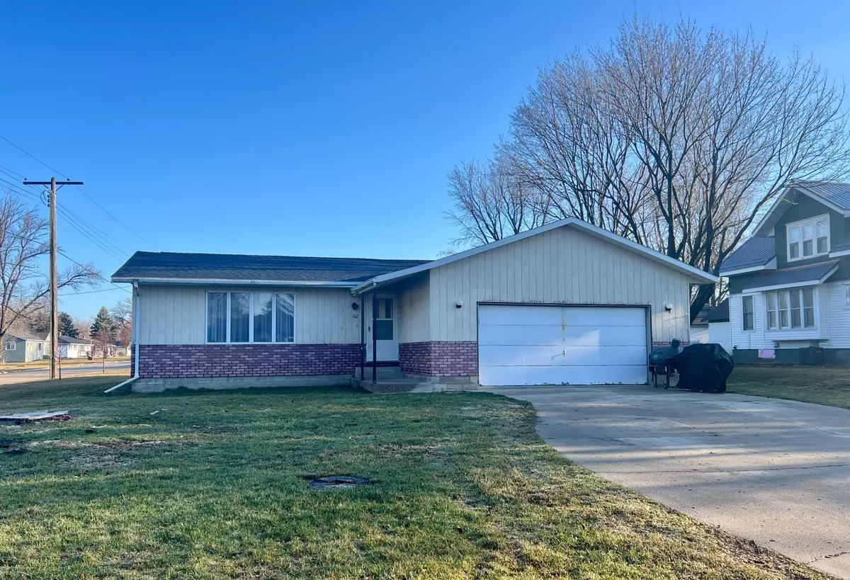 Hoffman, MN 56339,102 Iowa AVE