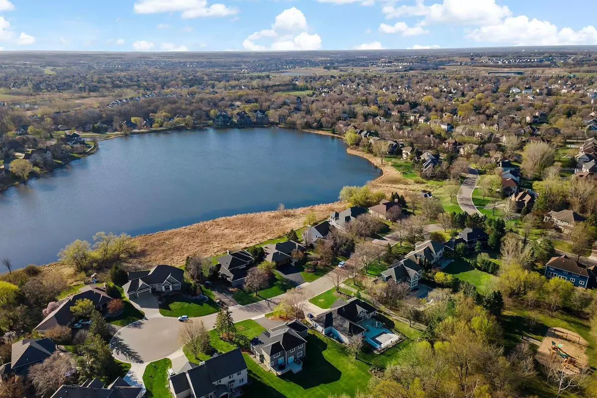 Woodbury, MN 55125,8070 Marsh Creek Alcove