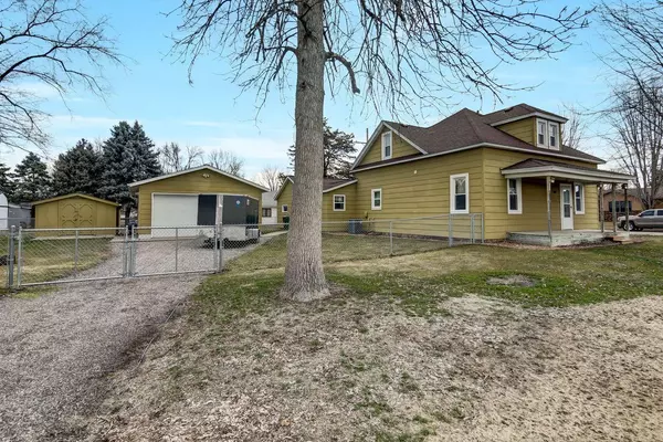 148 3rd ST SE, Richmond, MN 56368