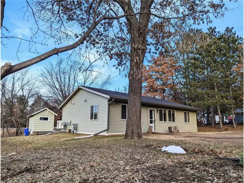 8980 Larimer DR, Sturgeon Lake, MN 55783