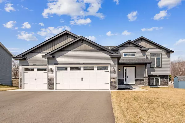 4168 Eaton CIR NE, Monticello, MN 55362