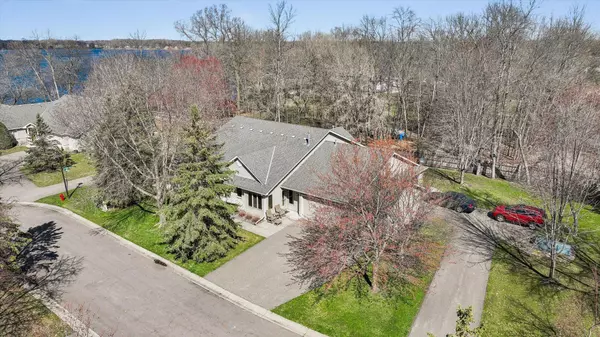 Chisago City, MN 55013,10710 Woodland DR