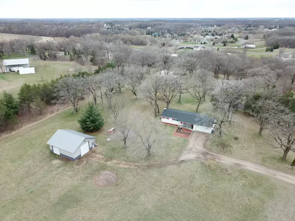 Livonia Twp, MN 55398,10615 257th CIR NW