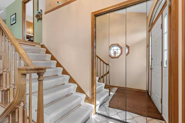 Robbinsdale, MN 55422,4210 Lake DR