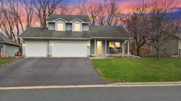 4666 Bower PATH, Inver Grove Heights, MN 55076