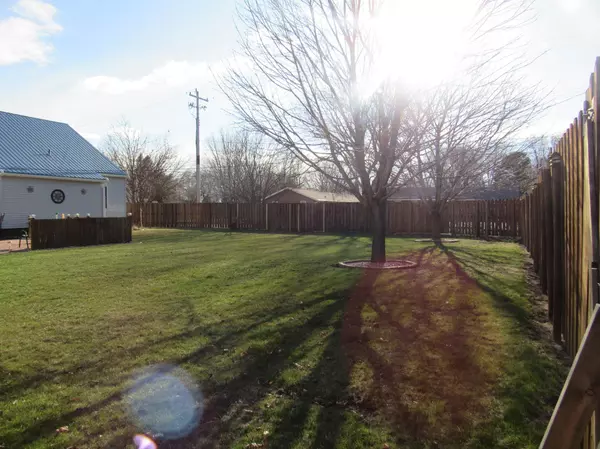 Fulda, MN 56131,408 4th ST