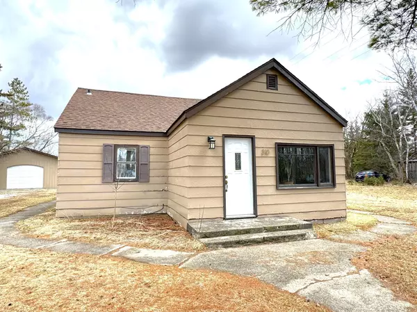 310 Zippel AVE, Williams, MN 56686