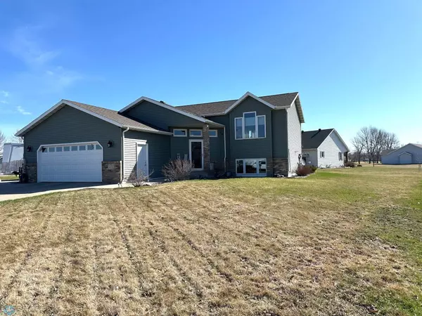 Dilworth, MN 56529,403 Kroshus DR