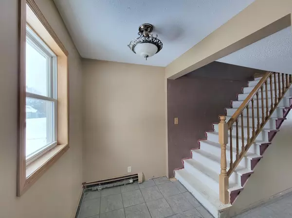 Chisholm, MN 55719,504 5th ST SW