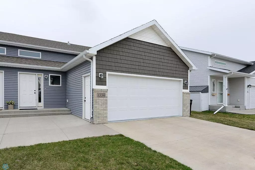 West Fargo, ND 58078,1334 4th ST NW